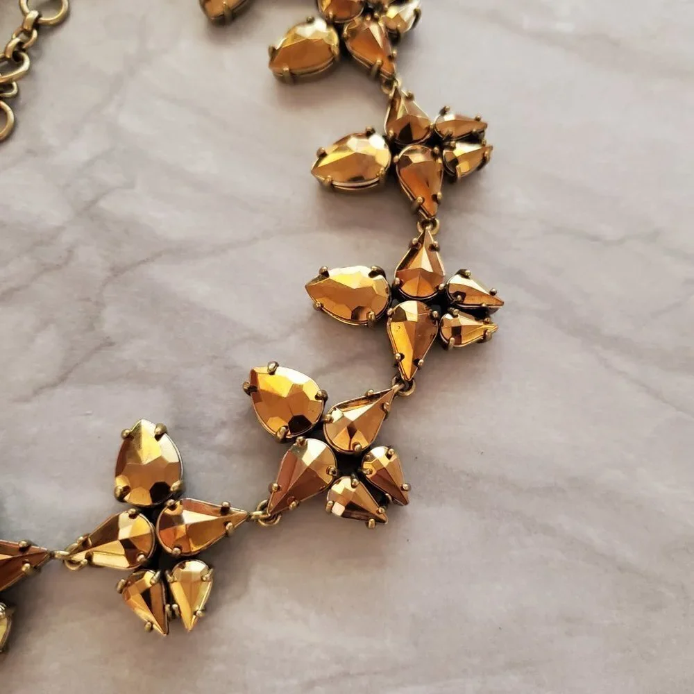 ✨ J.Crew Gold Rhinestone Crystal Cluster Statement Necklace ✨